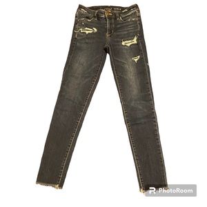 American Eagle Distressed Jeggings